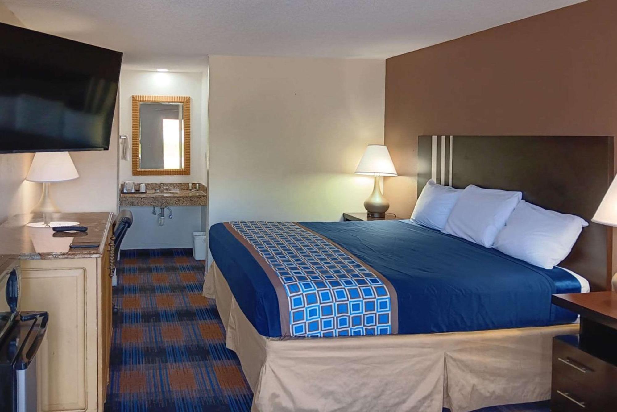 Inn Rodeway I-75